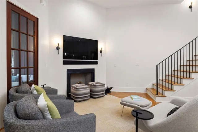 $785,000 | 122 Gainey Lane, Chattahoochee Hills, GA 30268