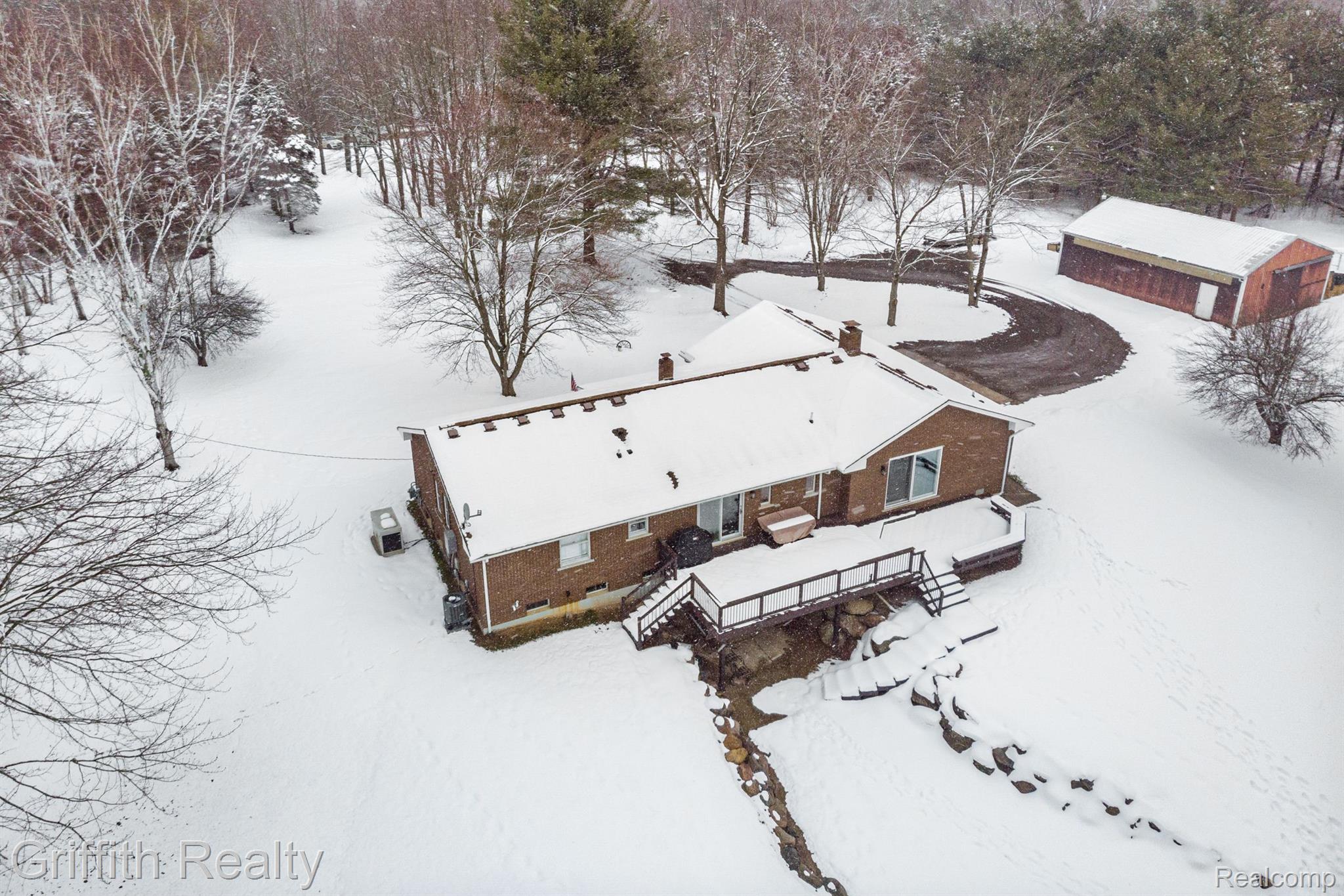 6305 McGuire Road Fenton, MI 48430 - Photo 52 of 54 Gallery Image 52