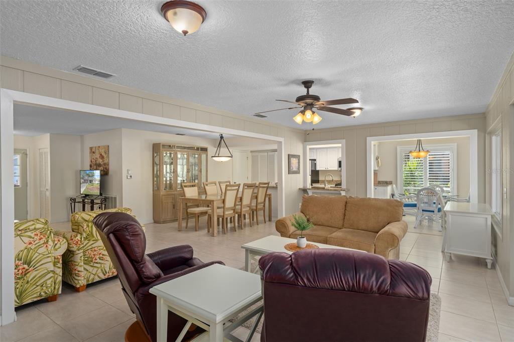 6147 Turnburry Court Spring Hill, FL 34606 - Photo 14 of 31 a living room with furniture