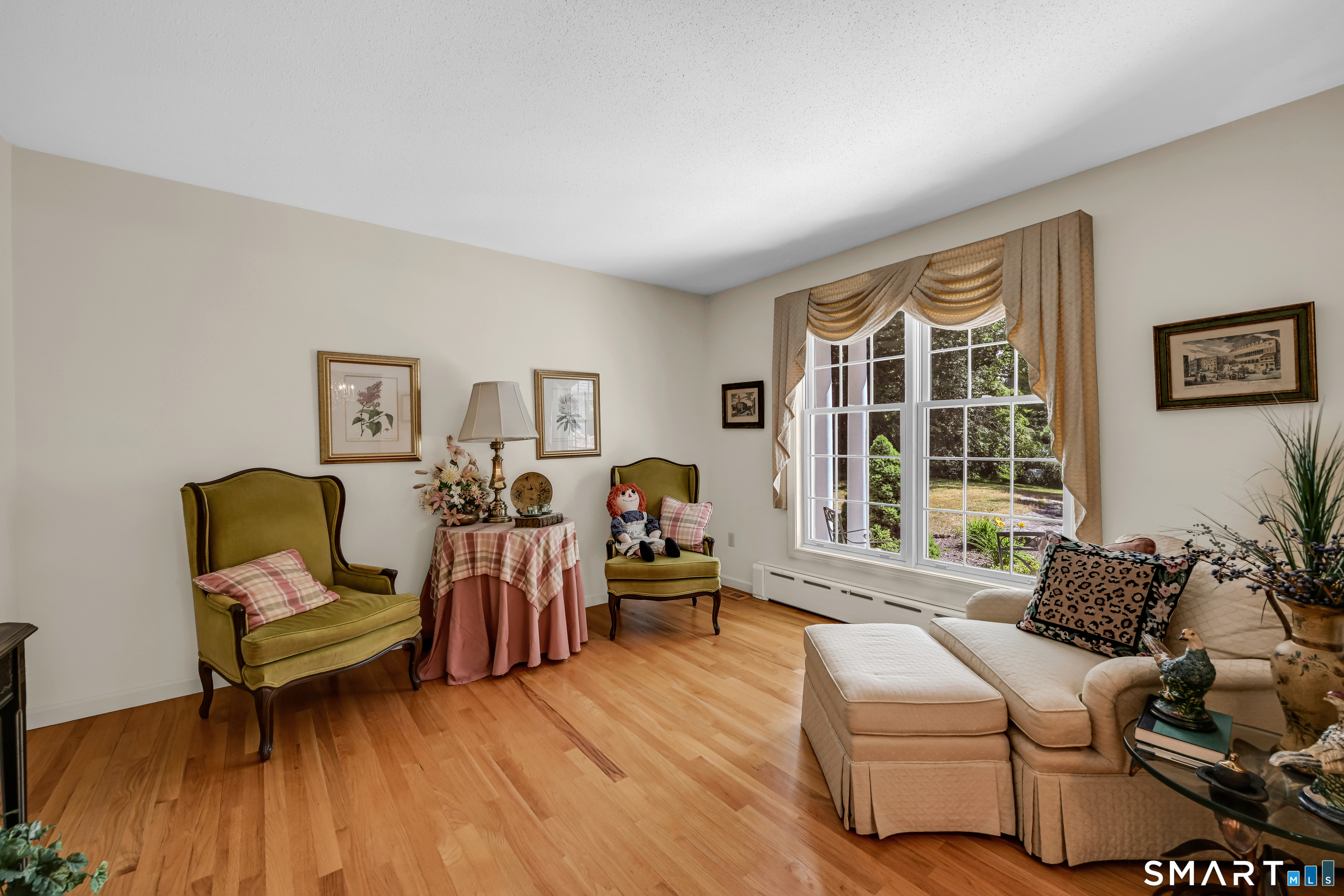 199 Taugwonk Road Stonington, CT 06378 - Photo 15 of 40 Formal living room