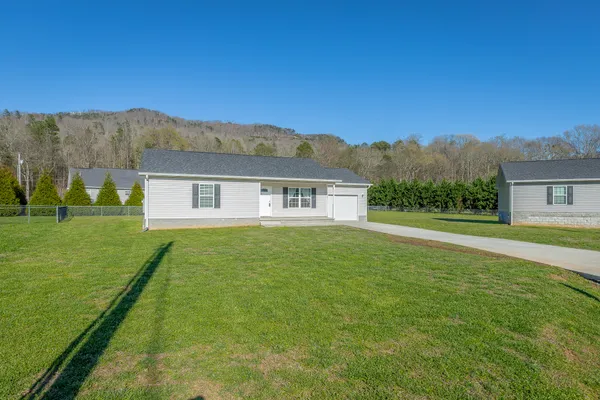 $310,000 | 175 Marion Farms Drive, Kimball, TN 37380