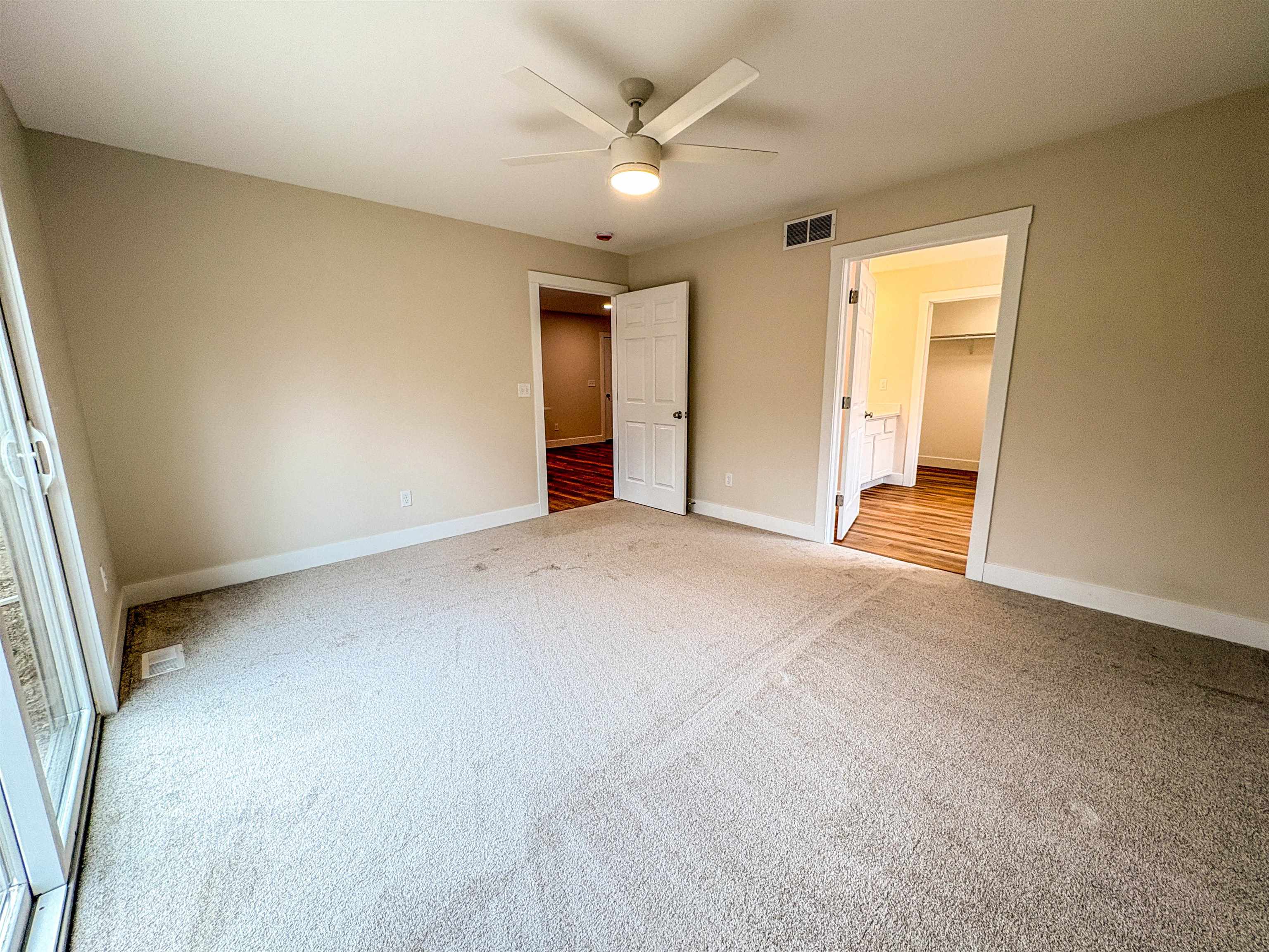 11433 Windmill Pointe Clio, MI 48420 - Photo 15 of 32