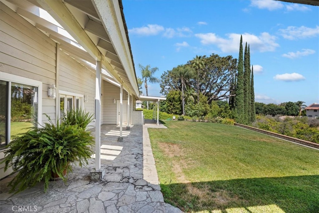 1507 Weston Way Riverside, CA 92506 - Photo 49 of 55 a view of a yard with plants