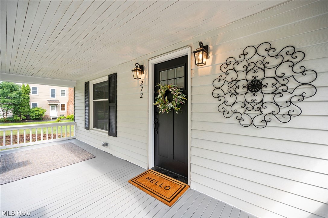 272 Miles Road Chagrin Falls, OH 44022 - Photo 2 of 36 Inviting covered front porch