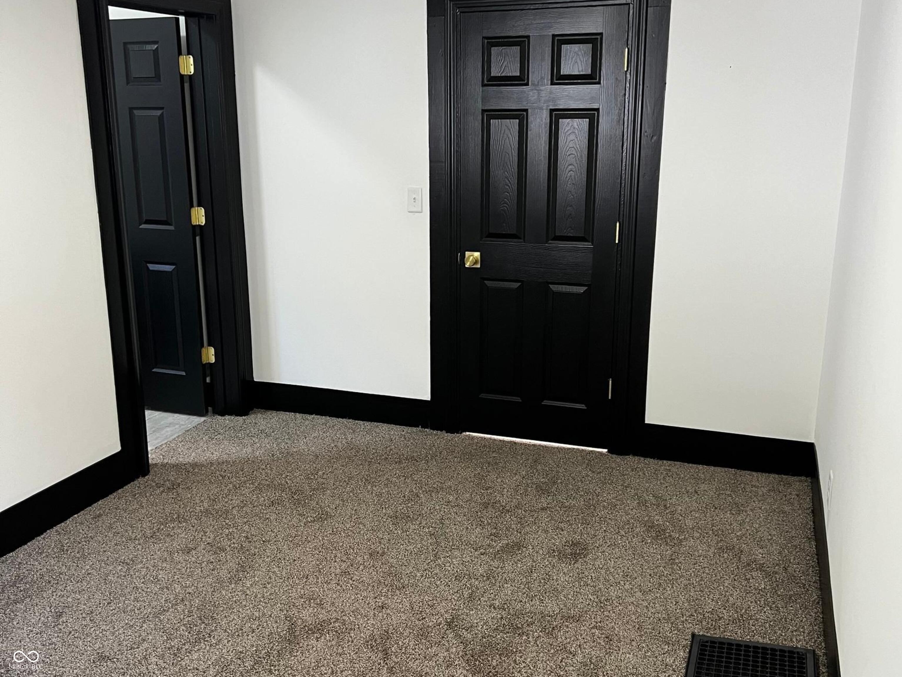 734 South 6th Street Clinton, IN 47842 - Photo 37 of 93