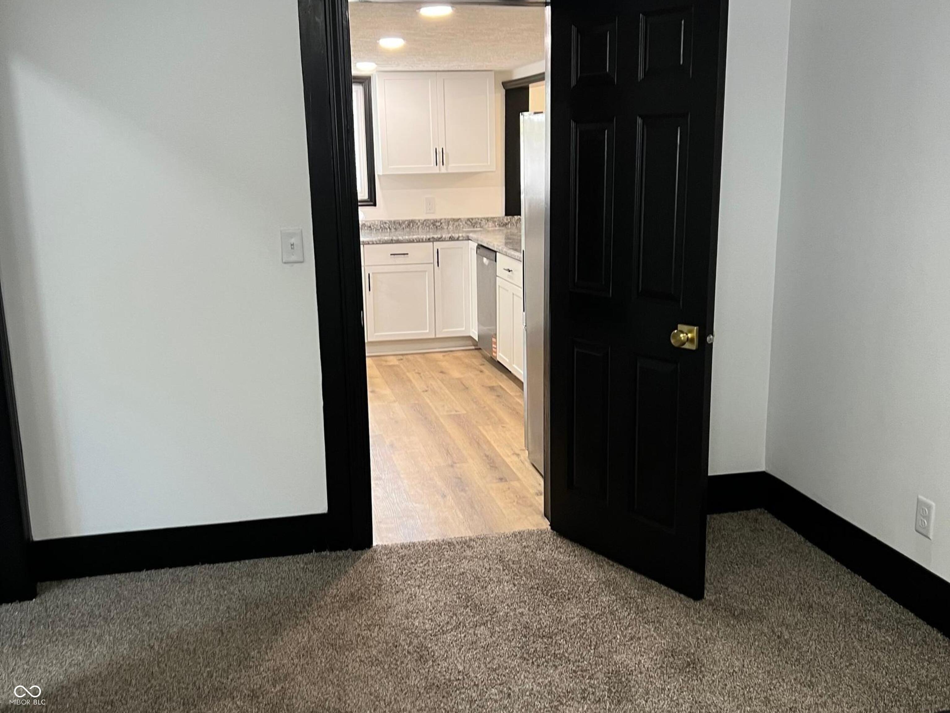 734 South 6th Street Clinton, IN 47842 - Photo 38 of 93