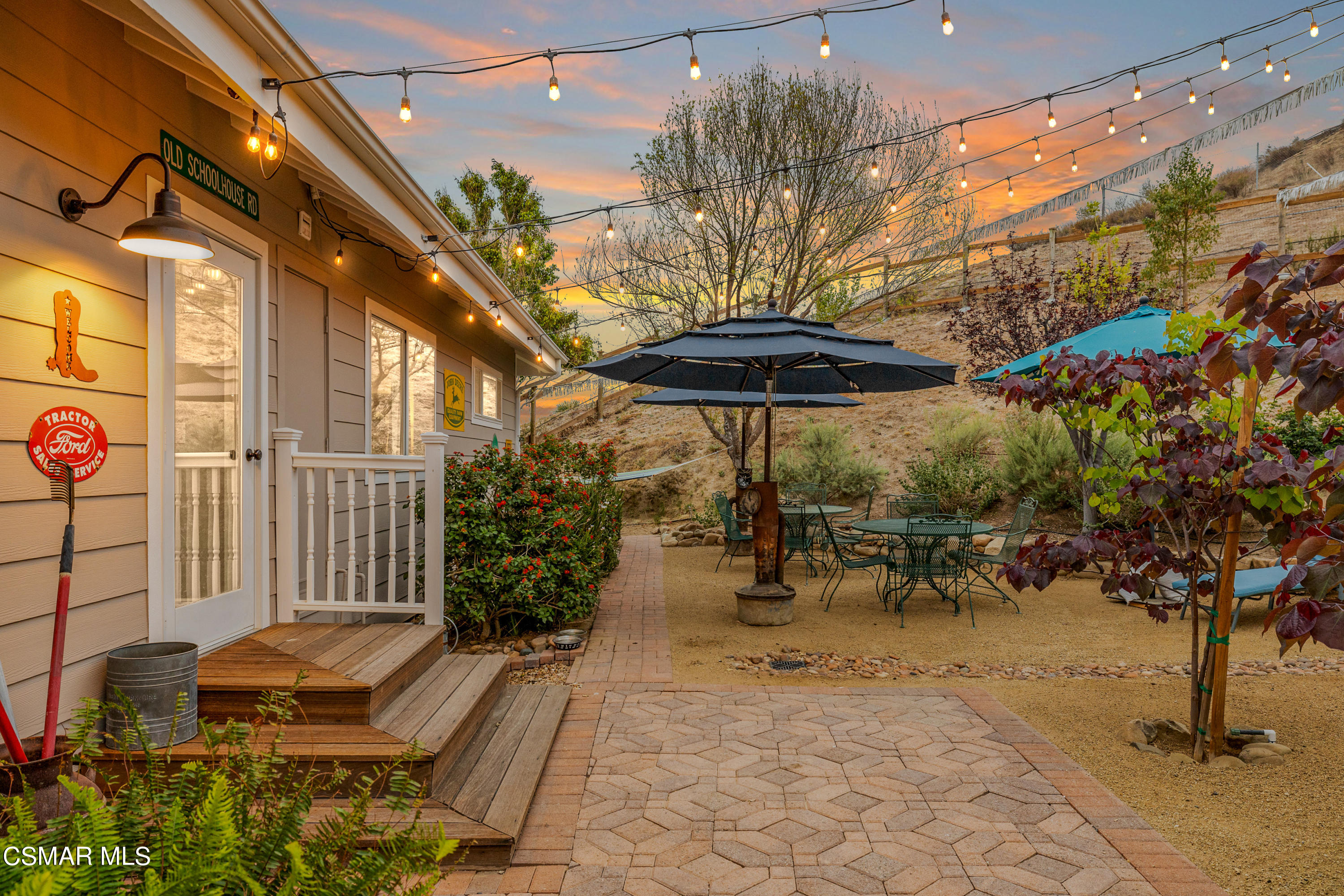 3405 Ditch Road Simi Valley, CA 93063 - Photo 56 of 67 57-print-UpmarketMedia_3405DitchSunrise-