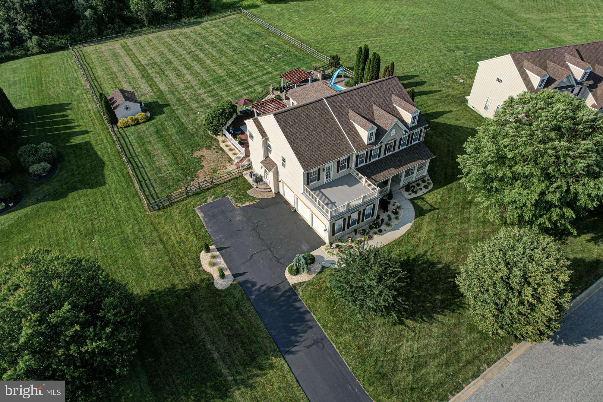 609 Channel Court Newark, DE 19702 - Photo 3 of 103