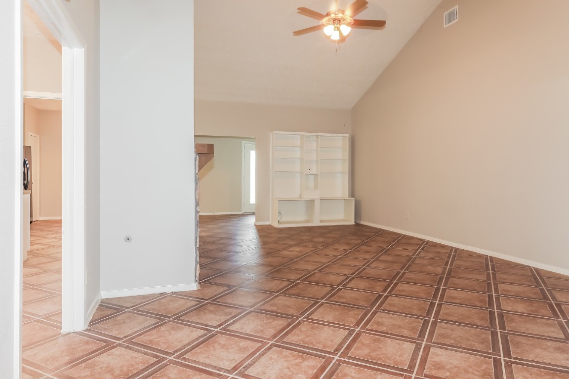 17214 Thorhill Street Spring, TX 77379 - Photo 2 of 15