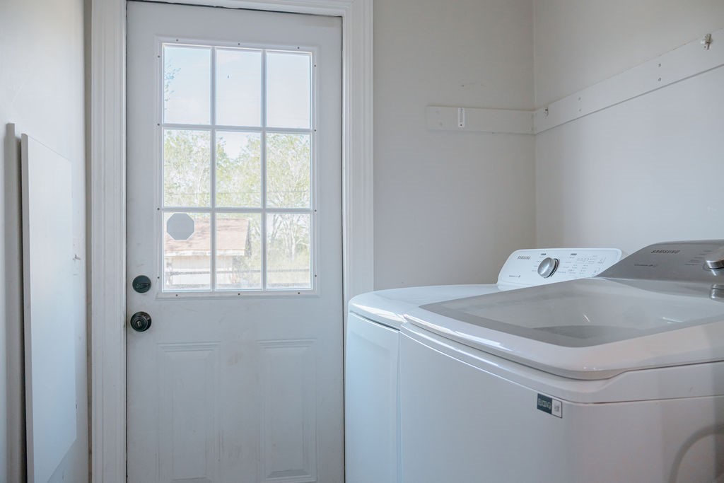 6703 Trail Loop East Rosharon, TX 77583 - Photo 23 of 36