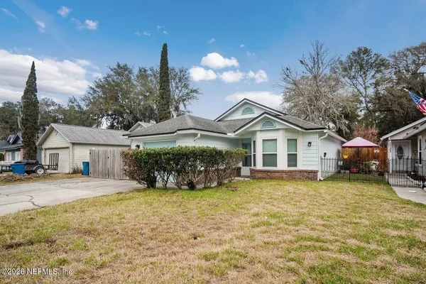 $2,200 | 1329 Cove Landing Drive, Jacksonville, FL 32233