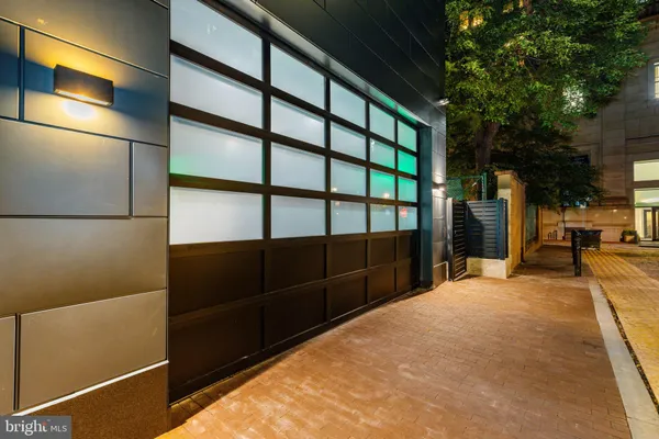 $14,500,000 | 223 South 6th Street, Unit PH, Philadelphia, PA 19106