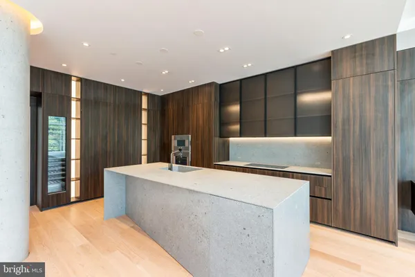 $14,500,000 | 223 South 6th Street, Unit PH, Philadelphia, PA 19106