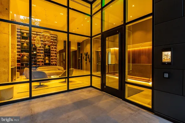 $14,500,000 | 223 South 6th Street, Unit PH, Philadelphia, PA 19106