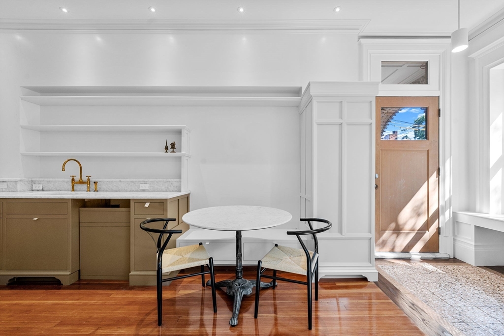 320 Tappan Street, Unit 1 Brookline, MA 02445 - Photo 5 of 10