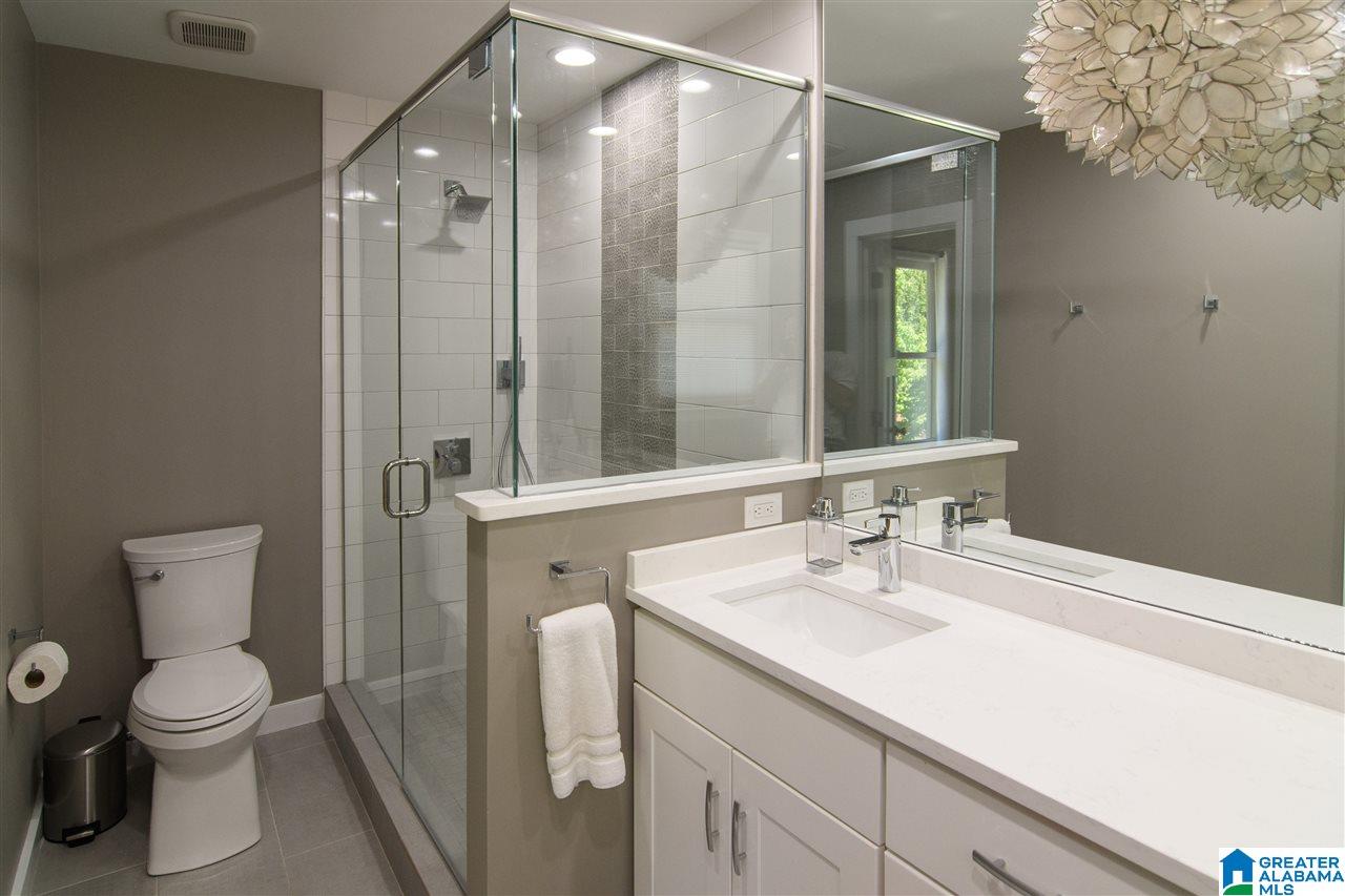 707 Colony Circle Birmingham, AL 35209 - Photo 24 of 50