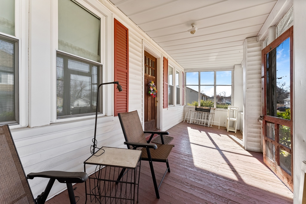 33 Taber Street Springfield, MA 01118 - Photo 22 of 36