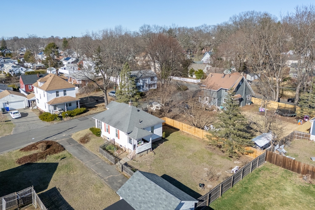 33 Taber Street Springfield, MA 01118 - Photo 35 of 36