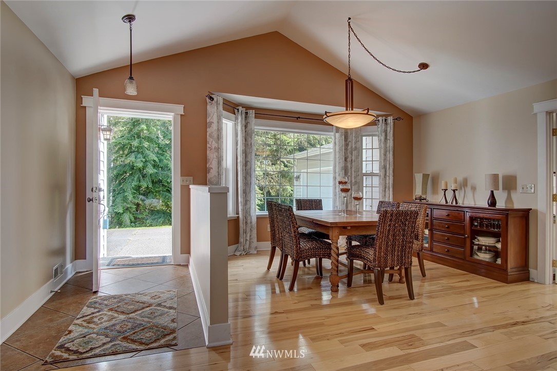 1027 Northwest Thompson Road Poulsbo, WA 98370 - Photo 19 of 39 Gallery Image 19