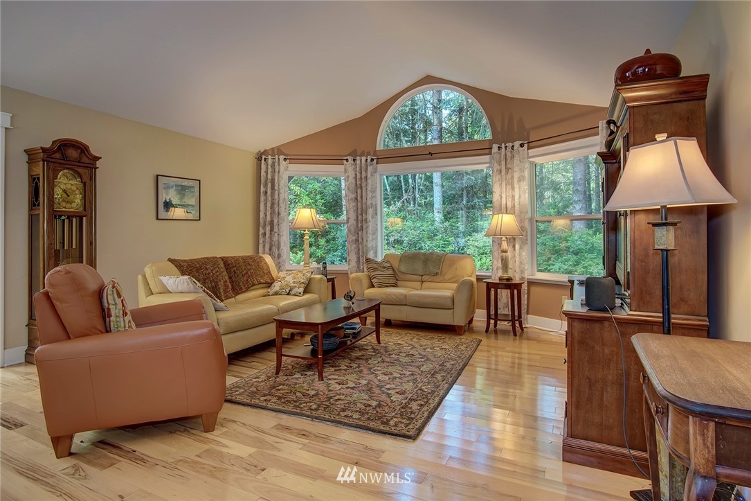 1027 Northwest Thompson Road Poulsbo, WA 98370 - Photo 20 of 39 Gallery Image 20