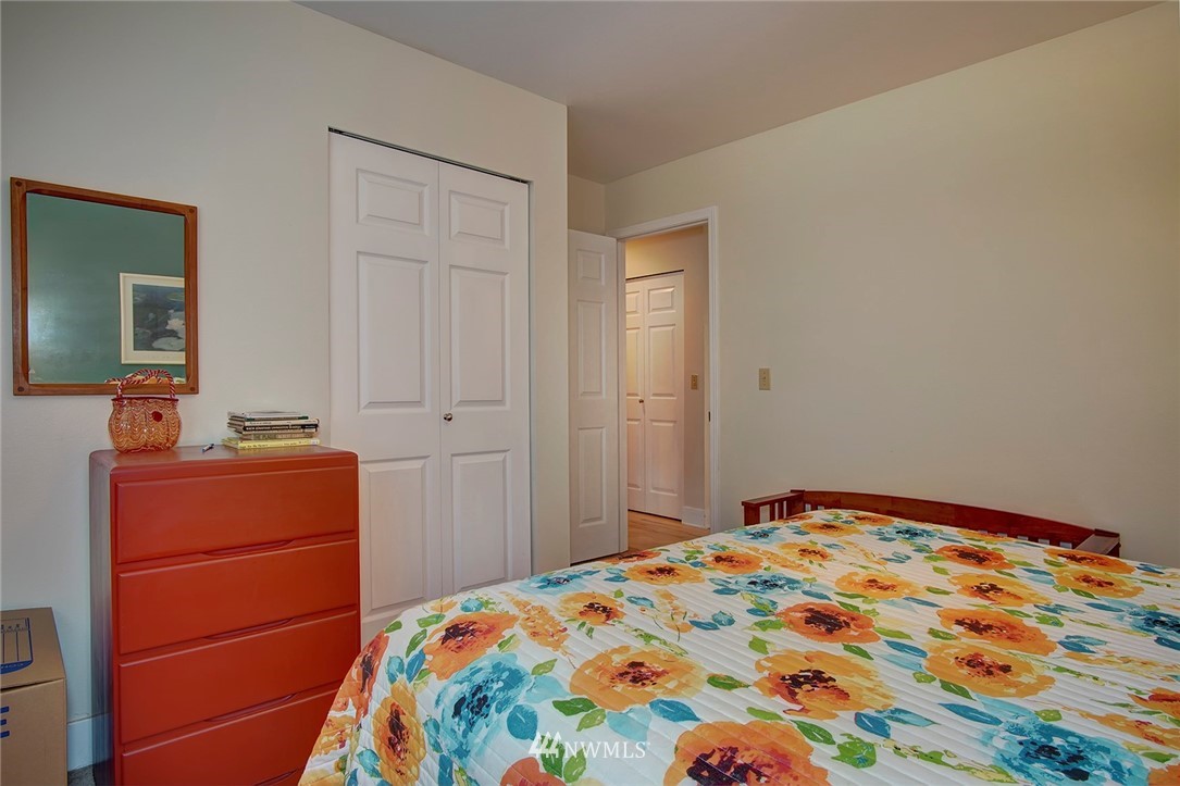 1027 Northwest Thompson Road Poulsbo, WA 98370 - Photo 30 of 39 Gallery Image 30
