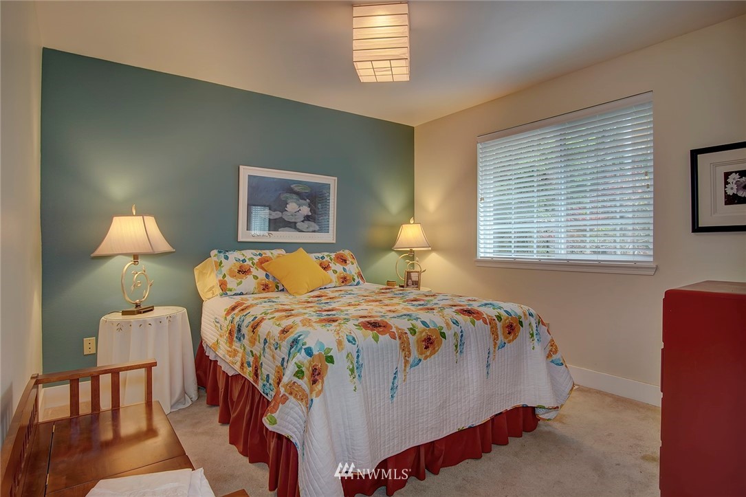 1027 Northwest Thompson Road Poulsbo, WA 98370 - Photo 31 of 39 Gallery Image 31