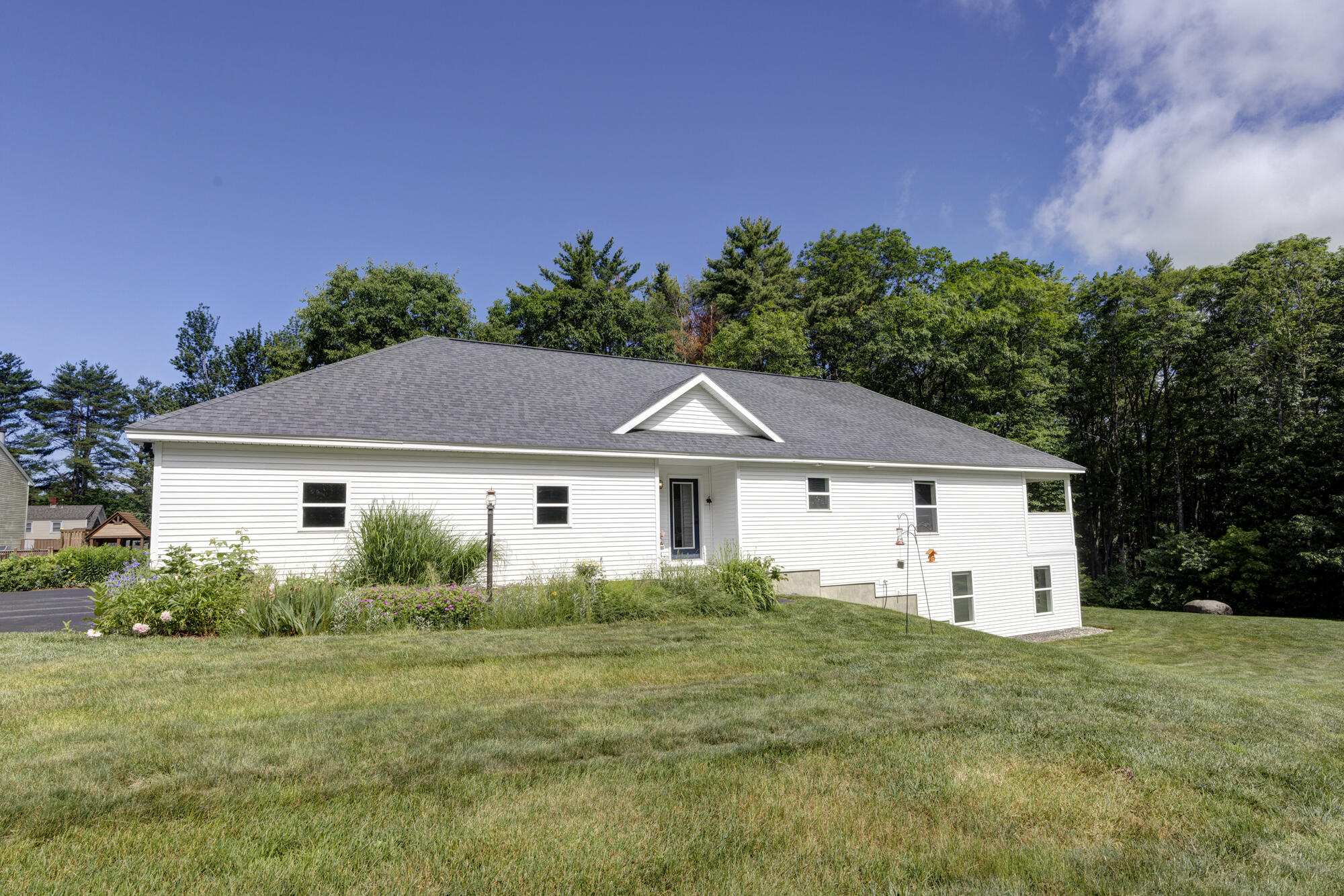 2 Chickadee Lane Scarborough, ME 04074 - Photo 58 of 69 Front of House