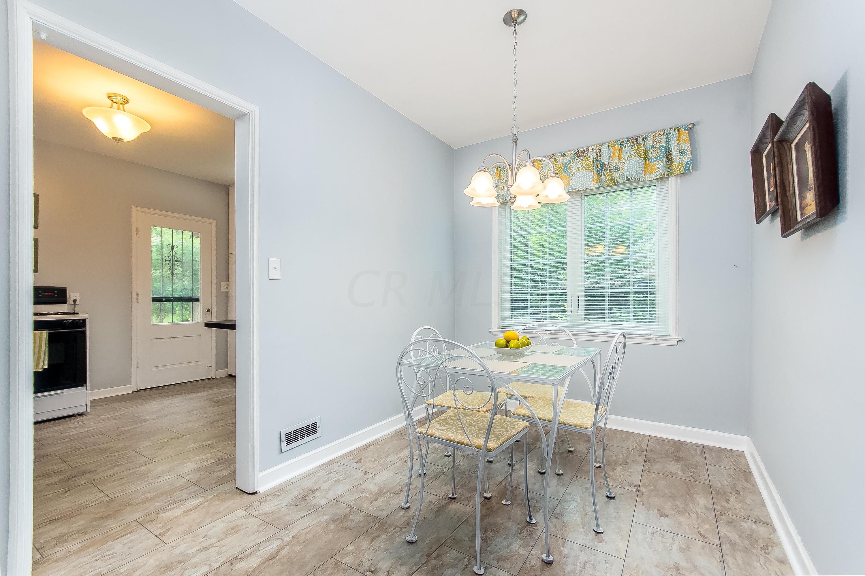 2704 Bexley Park Road Columbus, OH 43209 - Photo 20 of 56