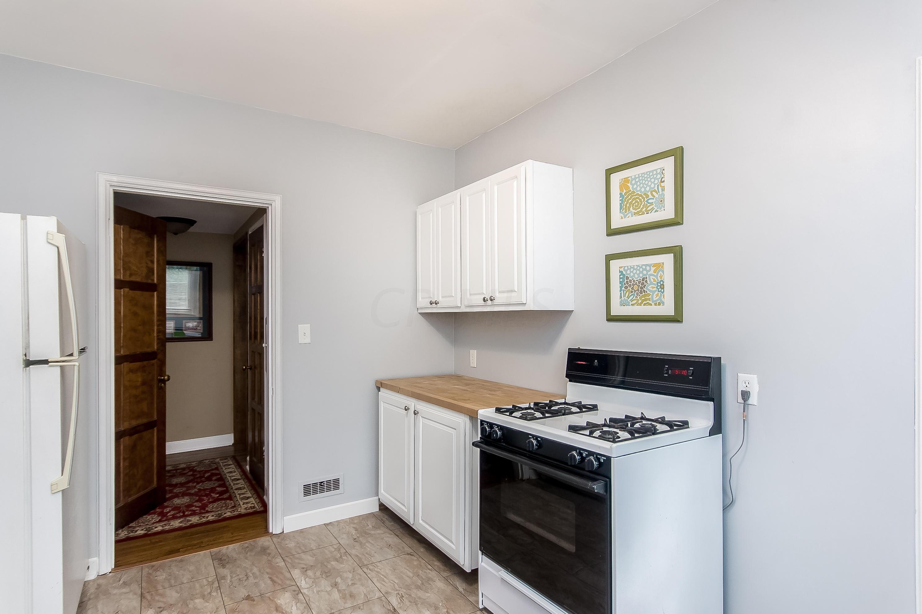 2704 Bexley Park Road Columbus, OH 43209 - Photo 23 of 56