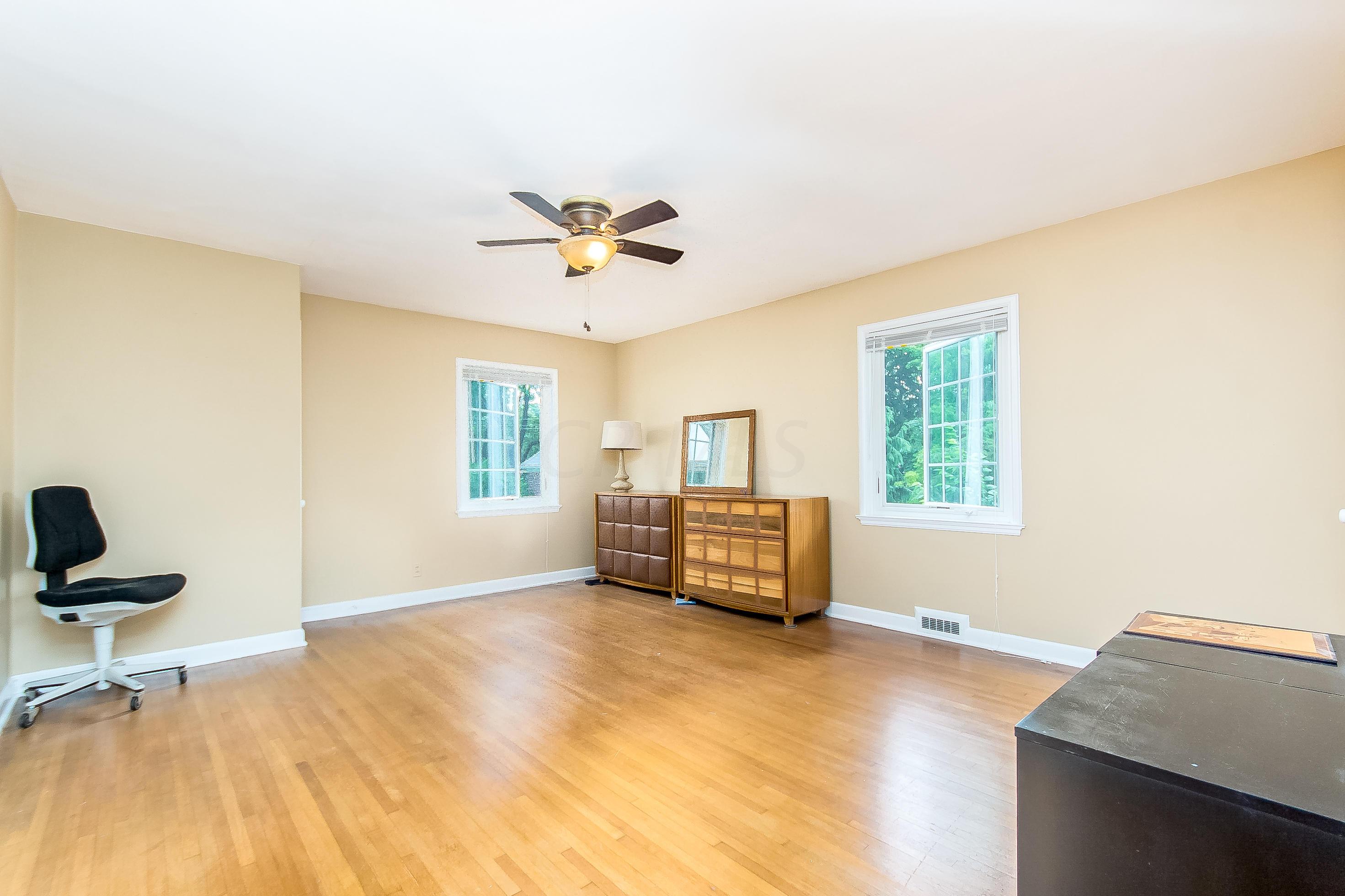 2704 Bexley Park Road Columbus, OH 43209 - Photo 32 of 56