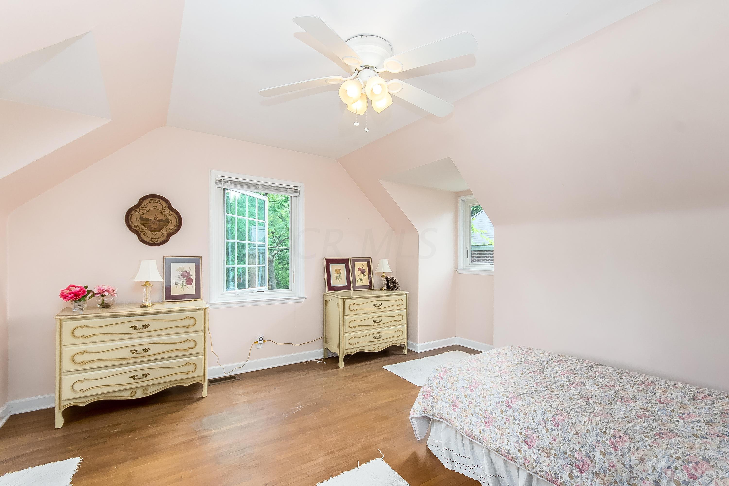 2704 Bexley Park Road Columbus, OH 43209 - Photo 39 of 56