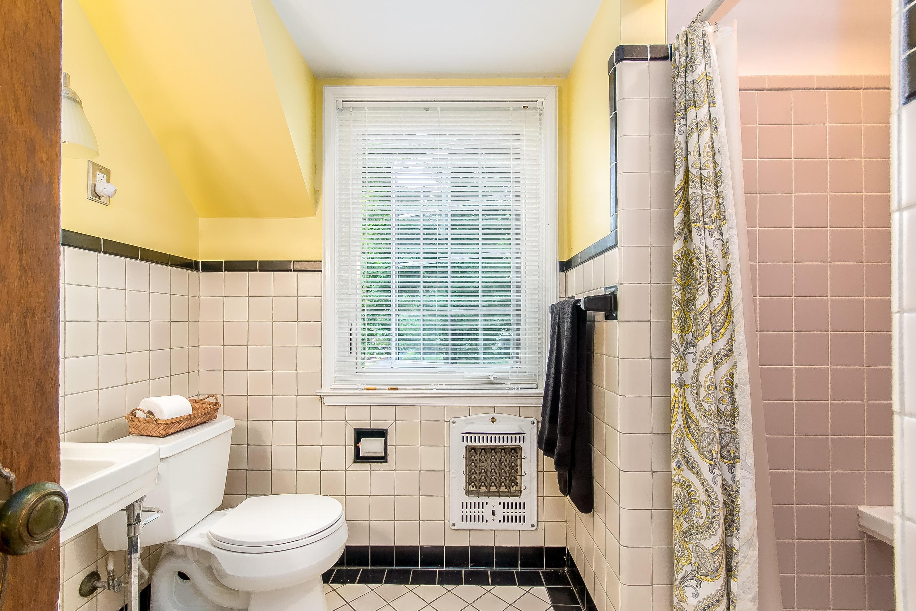 2704 Bexley Park Road Columbus, OH 43209 - Photo 43 of 56