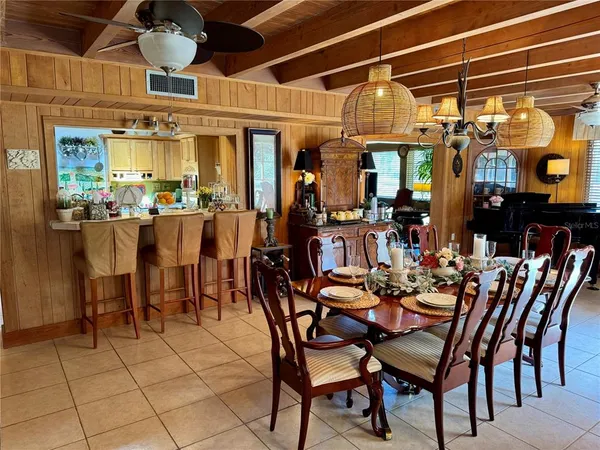 $3,490,000 | 11816 County Road 234, Micanopy, FL 32667