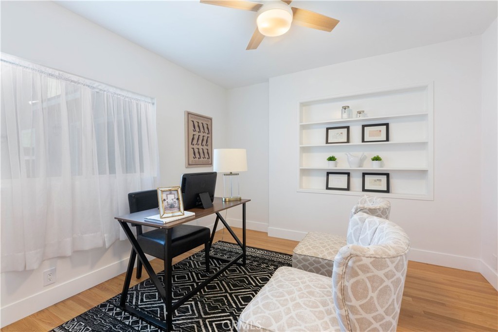 4907 East Arbor Road Long Beach, CA 90808 - Photo 23 of 47 Another bedroom /office space