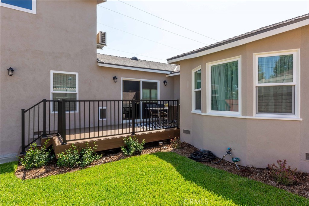 4907 East Arbor Road Long Beach, CA 90808 - Photo 37 of 47 Trek deck, perfect for morning coffee