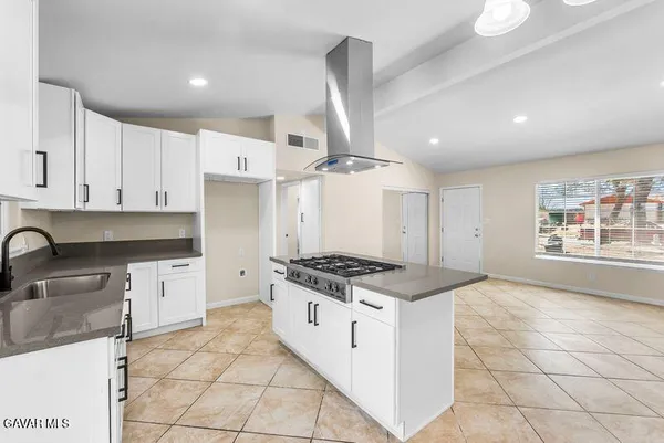 $239,000 | 10921 Rome Beauty Drive, California City, CA 93505
