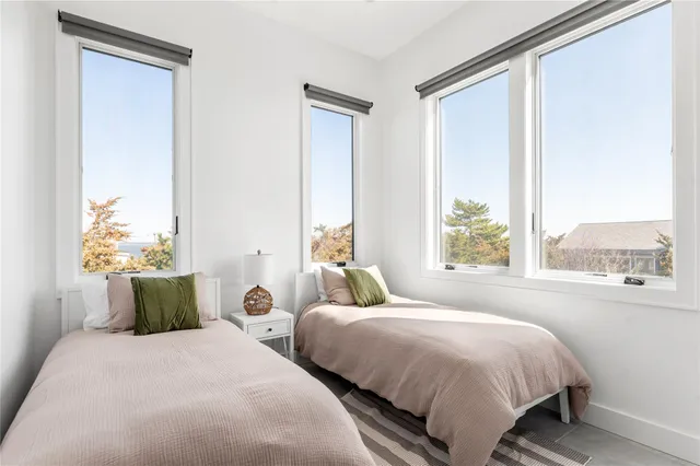 $7,500 | 44 Island Walk, Ocean Beach, NY 11770