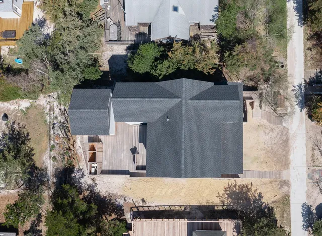 $7,500 | 44 Island Walk, Ocean Beach, NY 11770