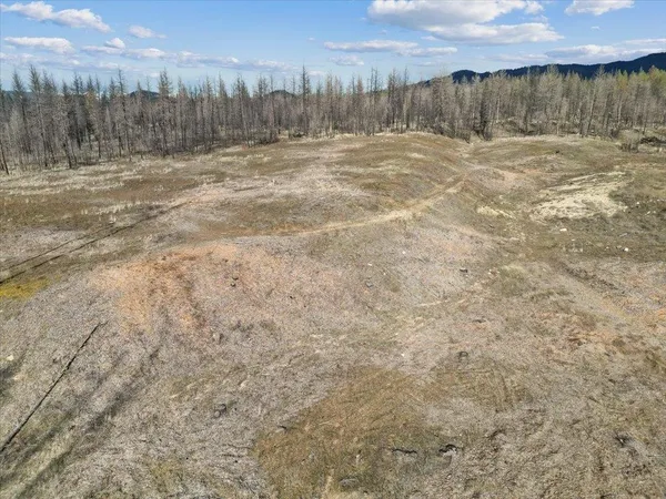 $190,000 | 15015 East Eistrup Road, Elk, WA 99009