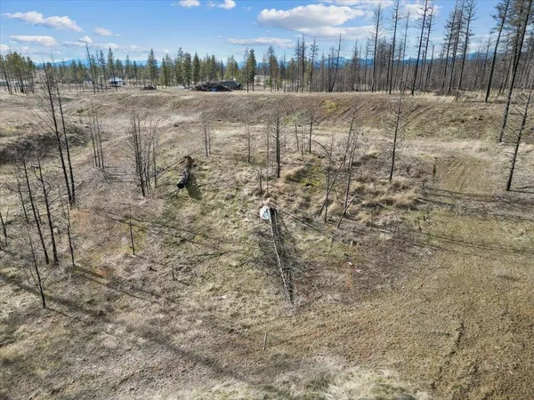 $190,000 | 15015 East Eistrup Road, Elk, WA 99009