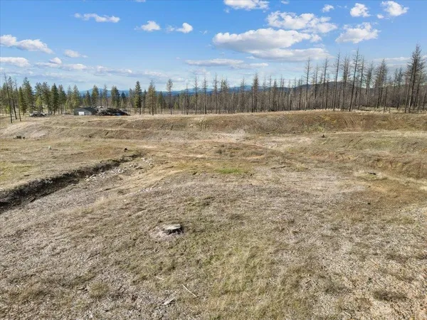 $190,000 | 15015 East Eistrup Road, Elk, WA 99009