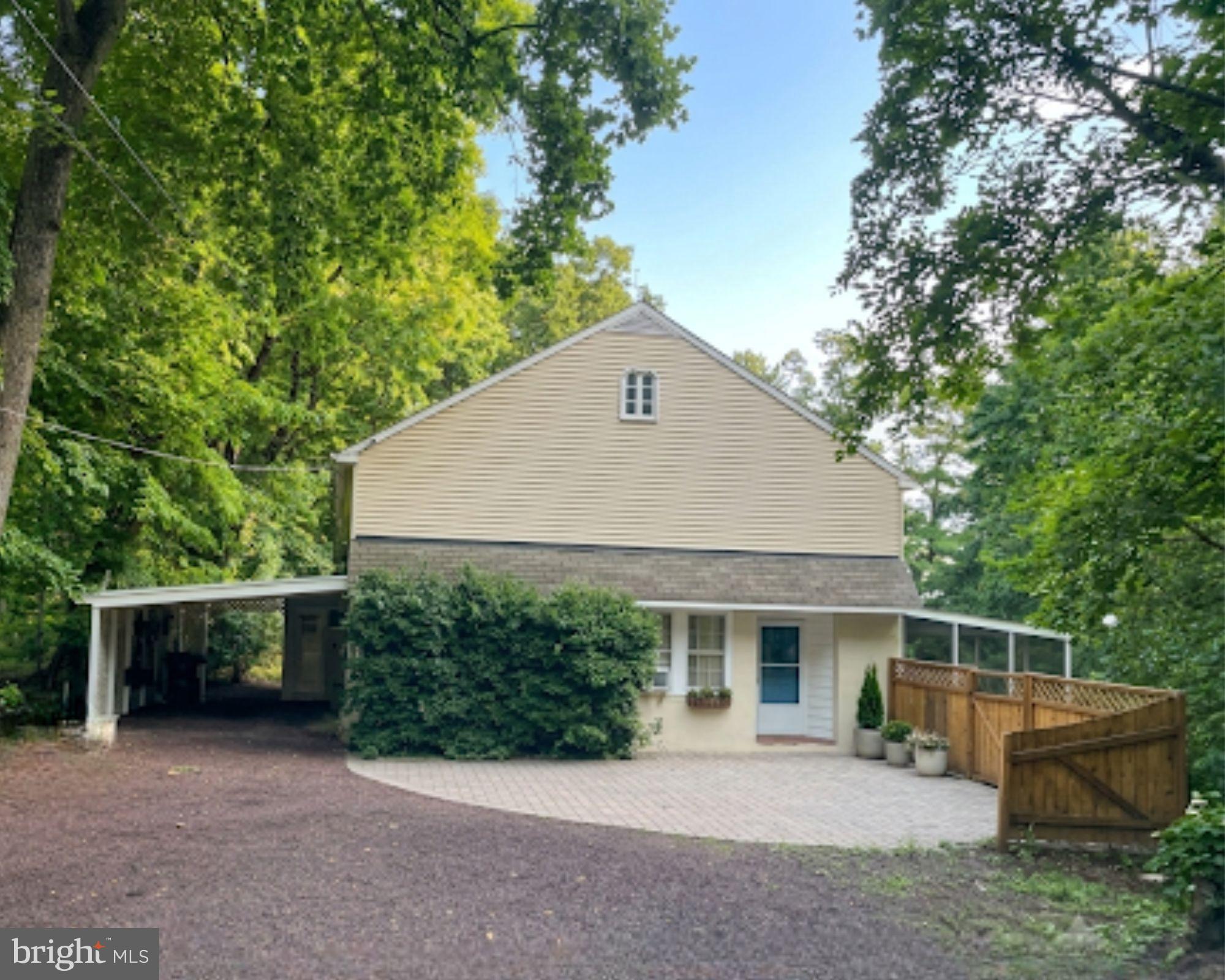 2727 Durham Road Doylestown, PA 18902 - Photo 2 of 32