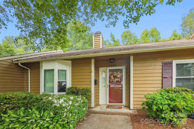 $252,500 | 8322 Summer Glen Circle, Charlotte, NC 28227