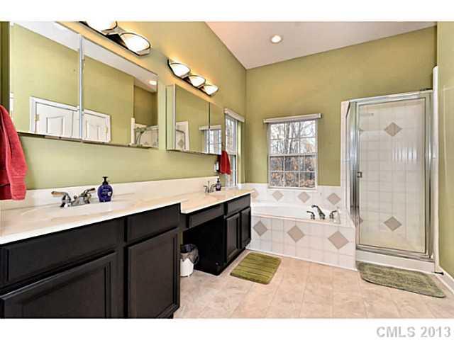1619 Spandril Lane Fort Mill, SC 29708 - Photo 12 of 16