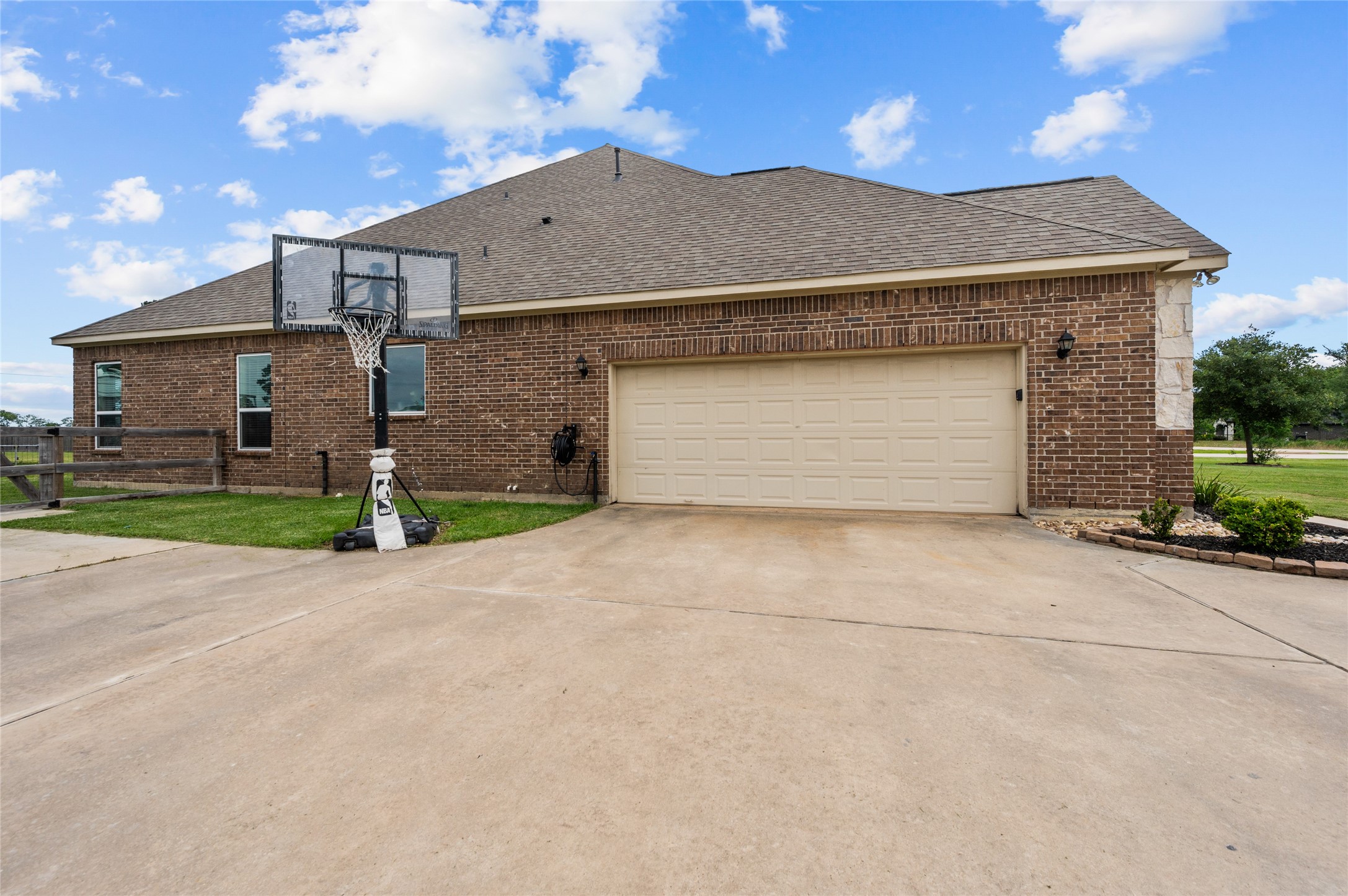 5111 Camp Creek Road Baytown, TX 77523 - Photo 37 of 49