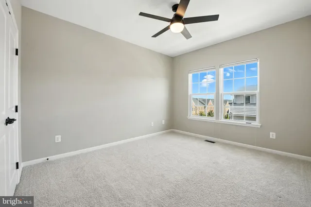 $595,000 | 13682 Endeavour Drive, Unit 19D, Herndon, VA 20171