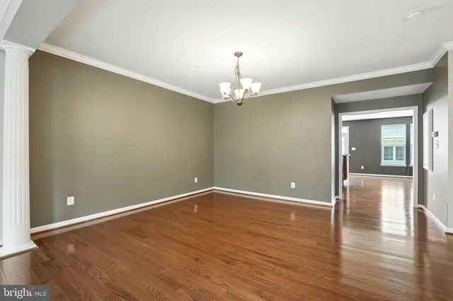 $595,000 | 13682 Endeavour Drive, Unit 19D, Herndon, VA 20171