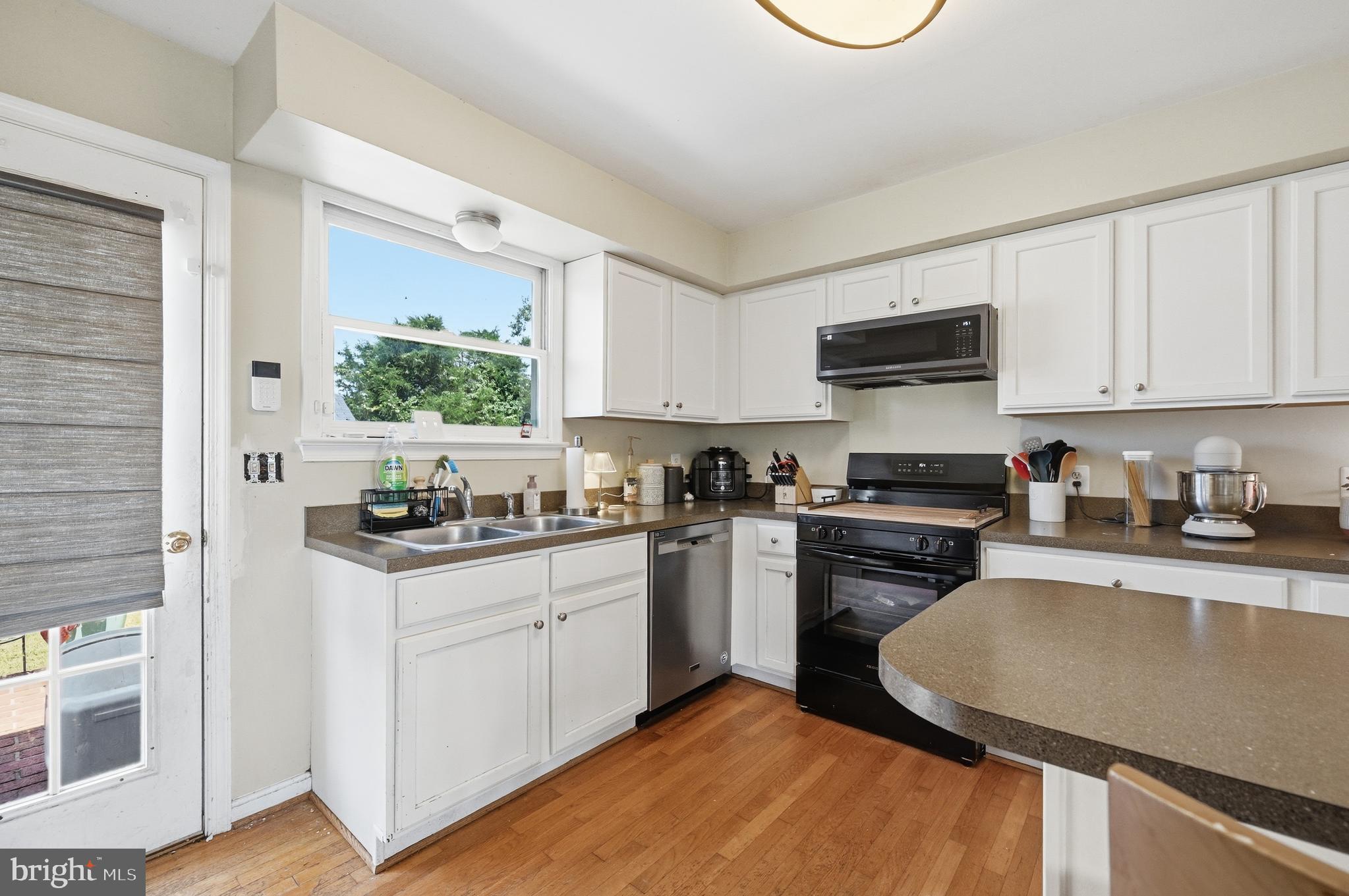 16139 Sheads Mountain Road Rixeyville, VA 22737 - Photo 18 of 33 Kitchen
