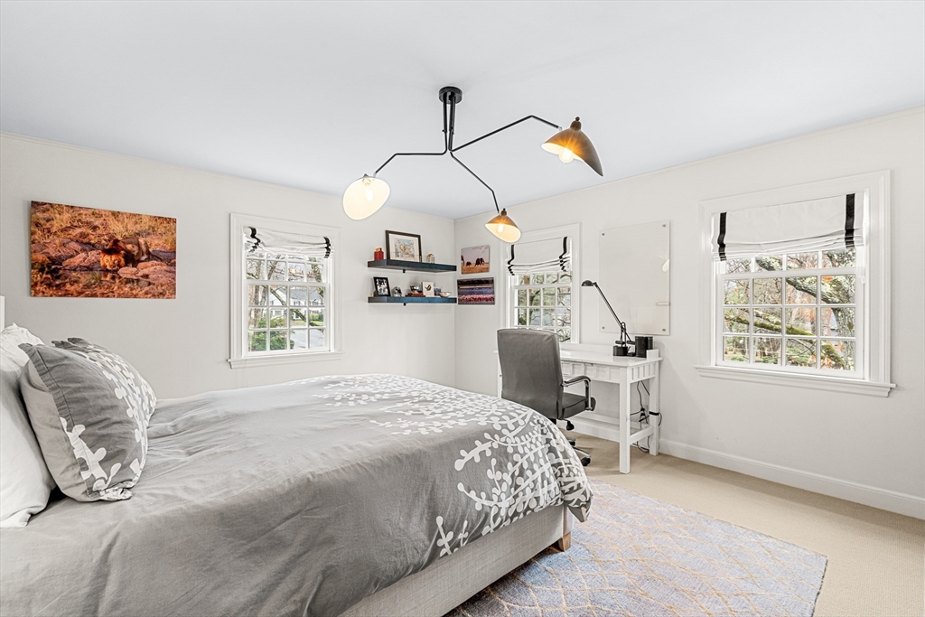 16 Nantucket Road Wellesley, MA 02481 - Photo 21 of 33