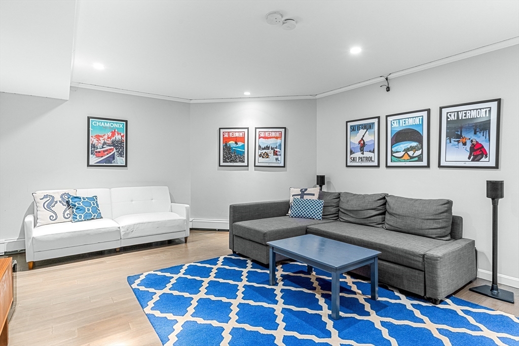 16 Nantucket Road Wellesley, MA 02481 - Photo 24 of 33